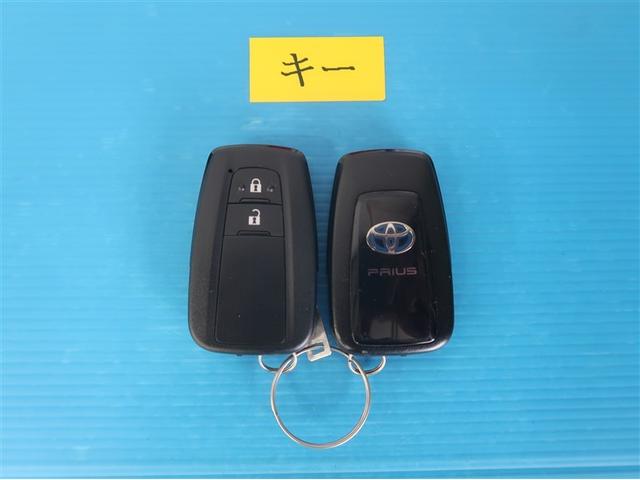 プリウス Ａ　ＡＣ１００Ｖ　衝突軽減ブレーキシステム　Ｂモニタ　ＬＥＤヘッド　クルーズコントロール　セキュリティー　スマートキー　パワーステアリング　Ｐシート　Ｉストップ　ドライブレコーダー　ＥＴＣ　１オーナー（29枚目）