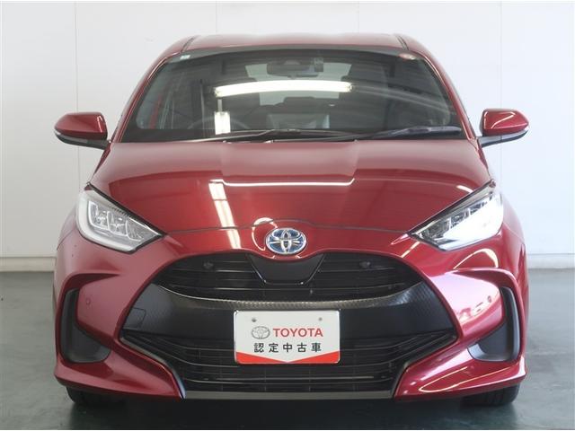 ヤリス ハイブリッドZ スマートキー&プッシュスタート パワーウィンドウ Iストップ フルセグTV サイドエアバッグ ナビ&TV LEDライト ドラレコ付 パワーステアリング ETC装備 横滑防止装置 メディアプレイヤー接続(6枚目)