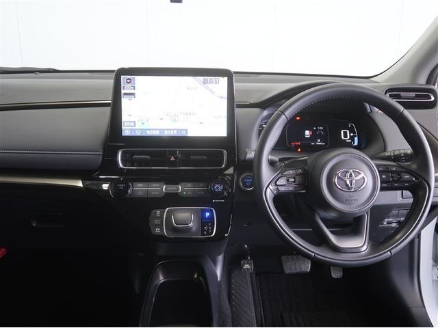 アクア Ｚ　１オーナー車　エアバック　ＡＡＣ　ＤＶＤ再生機能　ＬＥＤライト　ドラレコ付き　ＡＣ１００Ｖ　助手席エアバック　フルセグテレビ　ＶＳＣ　パワーウィンドウ　メディアプレイヤー接続　盗難防止システム　ＥＴＣ（9枚目）