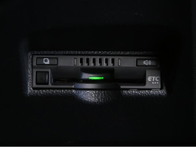 プリウス Ｓツーリングセレクション　エアバック　地デジ　Ｂモニ　アイスト　ＬＥＤヘッド　イモビ　オートクルーズ　横滑り防止　サイドエアバック　ドラレコ付き　ＤＶＤ再生可　ＥＴＣ　スマートキー　メモリ－ナビ　助手席エアバック　ナビＴＶ（18枚目）