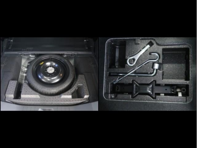 タンク カスタムＧ－Ｔ　スマキ－　地上デジタル　アルミホイル　踏み間違い防止装置　両側電動ドア　ＬＥＤヘッドライト　クルコン　リアカメラ　１オーナ　横滑り防止装置　ＥＴＣ　ウォークスルー　キーレス　ＴＶナビ　オートエアコン（31枚目）