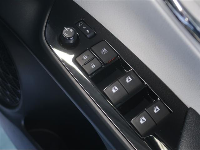 プリウス Ｓ　ＤＶＤ視聴可能　ＬＥＤヘット　地デジテレビ　盗難防止システム　スマキー　ＡＣ　ナビ＆ＴＶ　横滑り防止システム　バックガイドモニター　ＥＴＣ車載器　アルミホイール　運転席パワーウィンドウ　リモコンキー（20枚目）