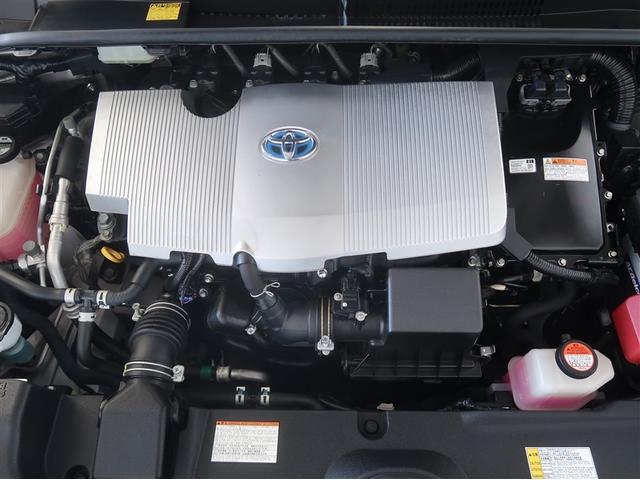 プリウス Ｓ　ＤＶＤ視聴可能　ＬＥＤヘット　地デジテレビ　盗難防止システム　スマキー　ＡＣ　ナビ＆ＴＶ　横滑り防止システム　バックガイドモニター　ＥＴＣ車載器　アルミホイール　運転席パワーウィンドウ　リモコンキー（34枚目）
