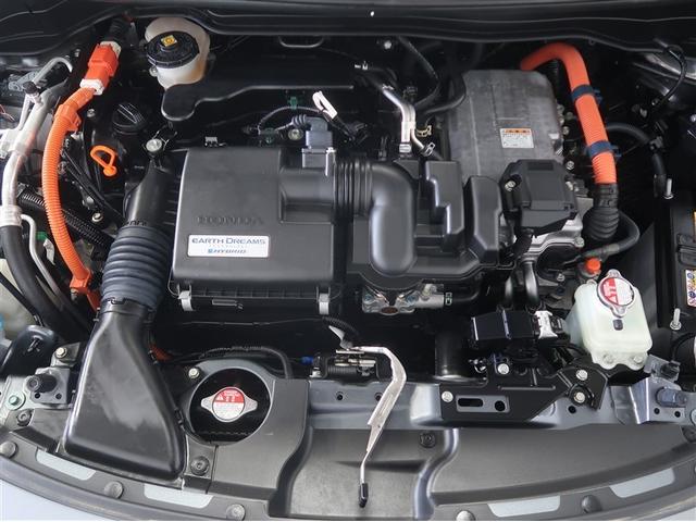 フィット ｅ：ＨＥＶホーム　前後誤発進抑制機能　助手席エアバッグ　運転席エアバッグ　ＡＵＸ　１オナ　アイドリングストップ　ＬＥＤライト　バックカメラ　ＡＢＳ　サイドエアバッグ　オートクルーズコントロール　フルセグＴＶ　ＤＶＤ再生（37枚目）