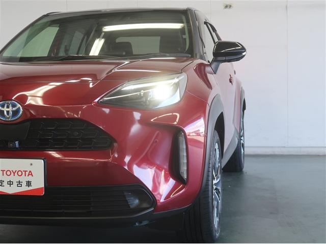 ヤリスクロス ハイブリッドＺ　インテリジェントキー　アルミホイル　ＬＥＤライト　１オ－ナ－　リアカメラ　クルーズコントロール　横滑り防止システム　ナビＴＶ　メモリーナビゲーション　電動シ－ト　パワステ　オートエアコン　キーフリー（28枚目）