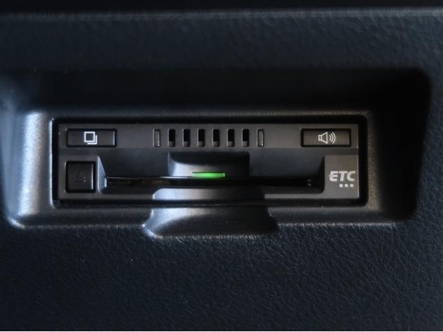 ヴィッツ ハイブリッドＦ　セーフティーエディションＩＩＩ　バックモニタ－　ＬＥＤヘッド　１オーナー車　地デジ　ＤＶＤ再生可　インテリキー　オートエアコン　キーレスエントリー　ＥＴＣ　パワーステアリング　ドライブレコーダー　ナビＴＶ　横滑り防止機能　エアバッグ（19枚目）