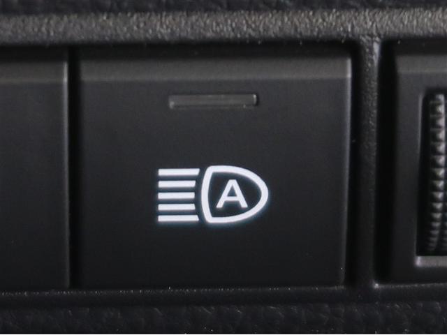 カローラツーリング ハイブリッド ダブルバイビー メディアプレイヤー接続 バックモニター フルセグTV アイドリングストップ LEDライト ワンオーナー クルコン 横滑り防止 盗難防止装置 ナビ・TV エアバッグ ETC ABS 助手席エアバッグ(16枚目)