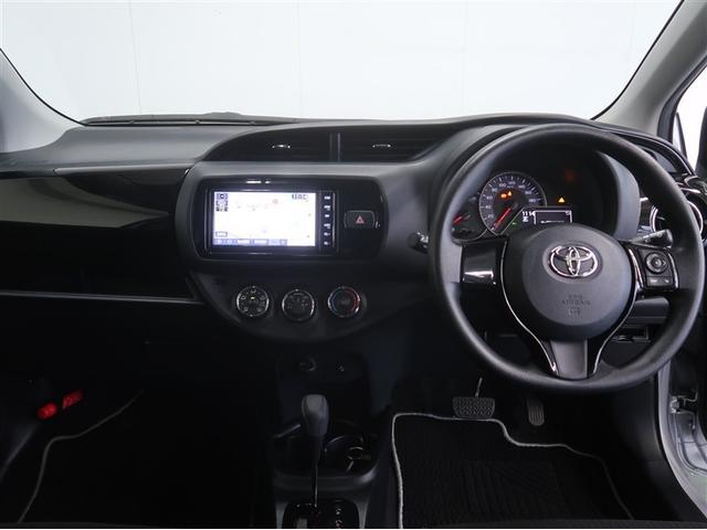 ヴィッツ Ｆ　セーフティーエディションＩＩＩ　ワンオーナー車　イモビライザー　衝突被害軽減ブレーキ　地デジ　パワーウィンドウ　ＤＶＤ　ナビＴＶ　ドライブレコーダー　ＬＥＤヘッド　エアバッグ　横滑り防止装置　パワステ　エアコン　メモリナビ　ＡＢＳ（9枚目）