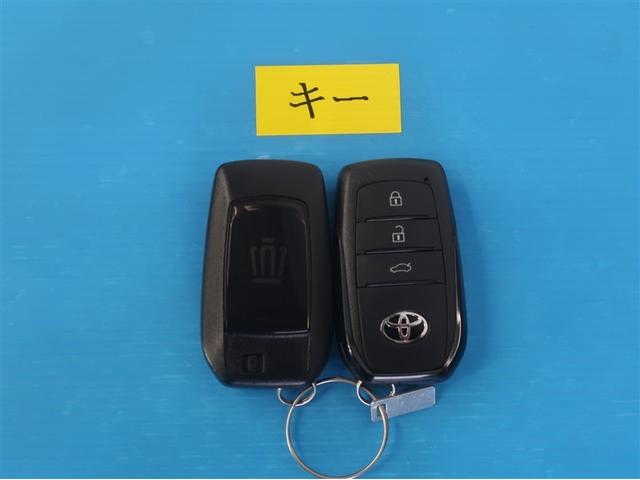 クラウンクロスオーバー Ｇアドバンスド　衝突軽減装置　フルセグテレビ　クルコン　横滑防止装置　ドライブレコーダー　ＬＥＤヘッドライト　Ｂカメラ　元試乗車　Ｐシート　ＥＴＣ　オートエアコン　ＡＣ１００Ｖ電源　ＡＵＸ　エアバッグ　４ＷＤ　ＡＢＳ（28枚目）