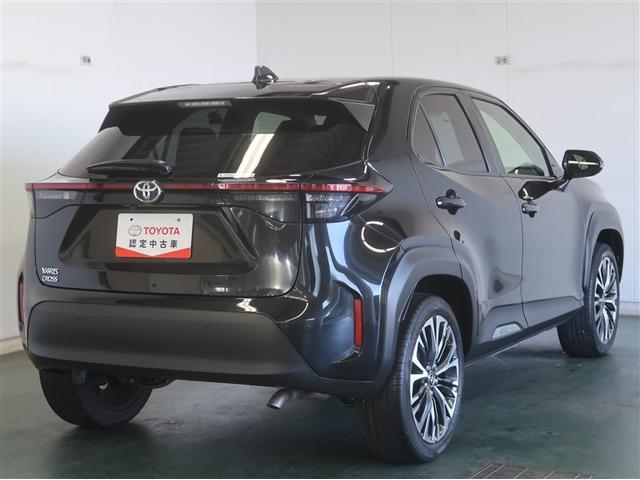 ヤリスクロス Ｚ　バックモニタ　ワンオーナ　横滑り防止システム　イモビ　カーテンエアバッグ　ナビ　クルーズＣ　エアコン　スマートキ－　アルミ　キーフリー　パワステ　ダブルエアバック　ＬＥＤヘット　エアバッグ　ＡＢＳ（8枚目）