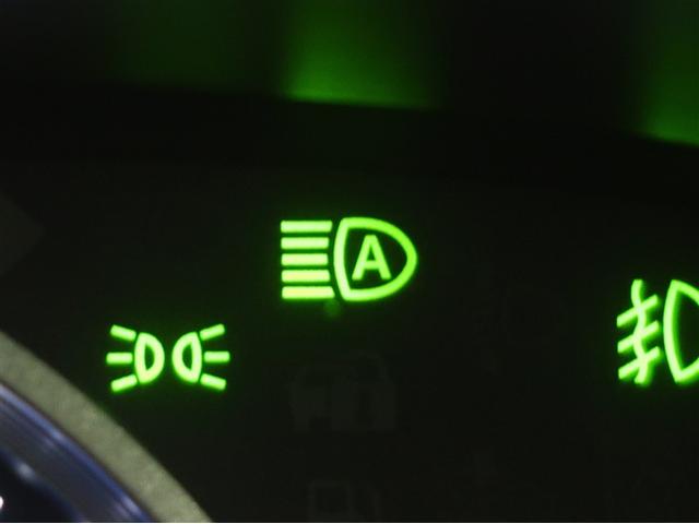 ルーミー カスタムＧ　アイドリング　両側電動ＳＤ　ＬＥＤヘット　バックビューモニター　衝突回避ブレーキ　地デジ　スマートキー　メモリナビ　クルーズコントロール　ＤＶＤ　ＥＴＣ　１オーナー　オートエアコン　アルミホイール（16枚目）