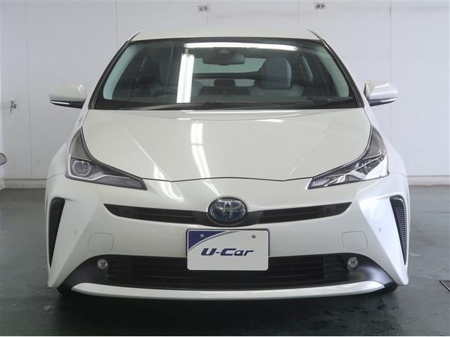 プリウス Ａ　衝突軽減ブレーキシステム　Ｂモニタ　ＬＥＤヘッド　クルーズコントロール　セキュリティー　スマートキー　パワーステアリング　Ｐシート　Ｉストップ　ドライブレコーダー　ＥＴＣ　１オーナー　アルミホイル（6枚目）