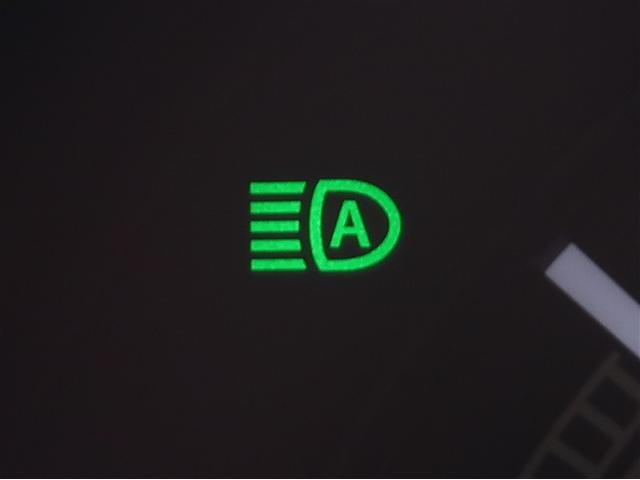 ワゴンＲスマイル Ｇ　ナビＴＶ　セキュリティ　フルセグＴＶ　横滑り防止　ＤＶＤ　ＡＢＳ　バックカメラ　Ｗエアバッグ　サイドエアバッグ　パワーウィンドウ　エアコン　キーレス　パワーステアリング　スマートキー　エアバッグ（17枚目）