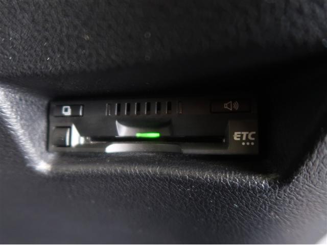 シエンタ ハイブリッドＧ　クエロ　キーフリーシステム　地デジ　盗難防止システム　スマートエントリー　バックガイドモニター　オートクルーズ　ＬＥＤヘッドライト　ＶＳＣ　オートエアコン　助手席エアバッグ　１オーナー　ＥＴＣ　ＤＶＤ再生可（20枚目）