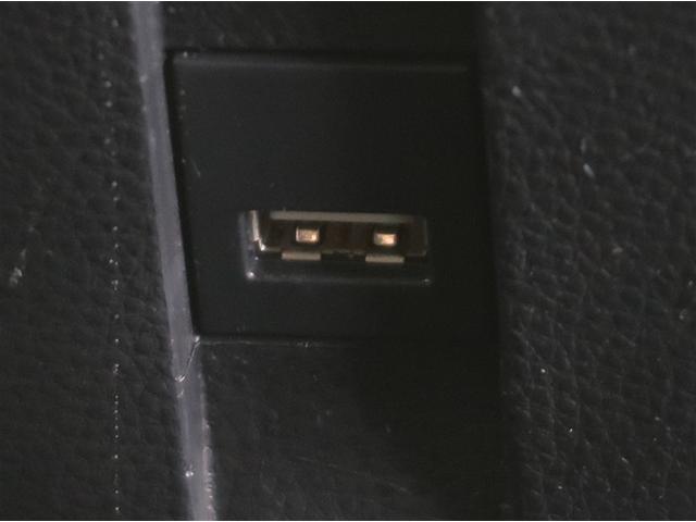 カローラツーリング Ｓ　ドラレコ付　イモビ　サポカーＳ　サイドエアバッグ　クルコン　エアバッグ　ＬＥＤヘッドライト　メモリナビ　１オーナー　ＡＢＳ　フルオートエアコン　横滑り防止装置　ＡＷ　ＥＴＣ車載器　キーフリー　ナビ（21枚目）