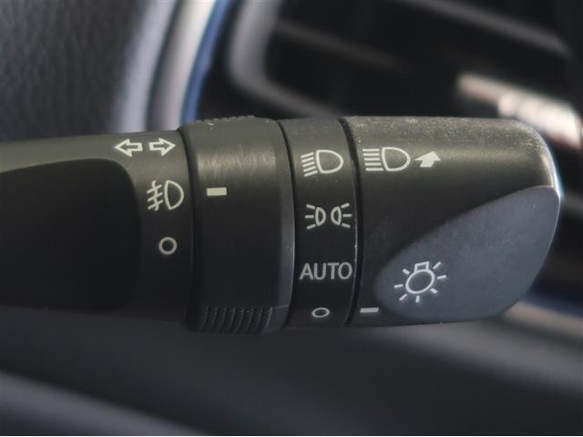 プリウス Ａツーリングセレクション　誤発進抑制　スマ－トキ－　ＥＴＣ車載器　横滑防止　ドラレコ付き　地デジ　Ｉストップ　イモビライザー　１オーナ　クルコン　ＬＥＤヘッドライト　ナビＴＶ　キーフリ　ＤＶＤ再生機能　アルミ　オ－トエアコン（24枚目）