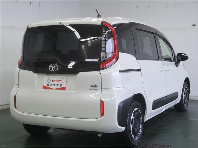 シエンタ ハイブリッドＺ　ＰＣＳ　クルーズコントロール　１オーナー　ＬＥＤヘッドライト　カーテンエアバック　ＡＢＳ　スマートキー　盗難防止装置　４ＷＤ　ＥＴＣ　ウォークスルー　３列シート　オートエアコン　アイドリングストップ（8枚目）