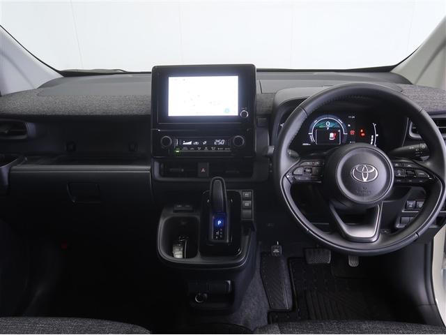 シエンタ ハイブリッドＺ　ＰＣＳ　クルーズコントロール　１オーナー　ＬＥＤヘッドライト　カーテンエアバック　ＡＢＳ　スマートキー　盗難防止装置　４ＷＤ　ＥＴＣ　ウォークスルー　３列シート　オートエアコン　アイドリングストップ（9枚目）