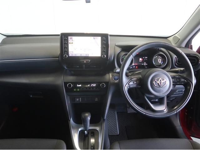 �X�^�C���b�V���ȃf�U�C���̃C���p�l�B�e����X�C�b�`�͎g���Ղ��ʒu�ɔz�u����Ă܂��B