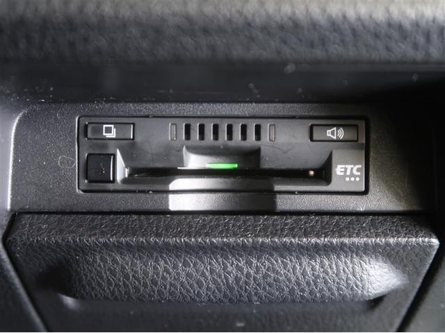 ヴォクシー ＺＳ　煌ＩＩＩ　両側自動ドア　バックモニター　ＬＥＤライト　スマートキー　ＷＡＣ　ＤＶＤ再生機能　盗難防止装置　アイスト　オートエアコン　キーレス　ＥＴＣ装備　パワステ　ナビＴＶ　クルコン　アルミ　三列シート　ＡＢＳ（16枚目）