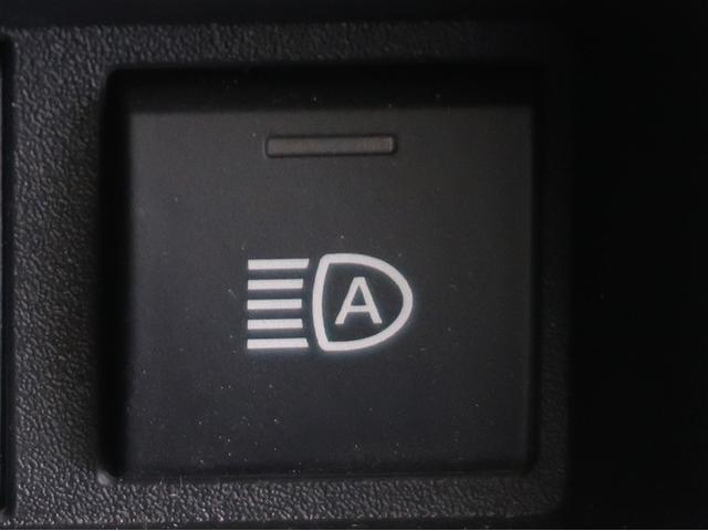 シエンタ ハイブリッドZ 100V ドラレコ付き AC 盗難防止 スマ-トキ- クルーズコントロール 横滑防止装置 LEDライト ETC WSRS AW サイドエアバッグ キーフリー ABS エアバッグ パワーウィンドウ(13枚目)