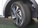 タイヤの溝もしっかりありますので、乗り出しで余計な費用がかかる事もありませんね。