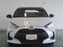 ヤリス ハイブリッドＧ　Ｒカメラ　サポカーＳ　Ｉストップ　スマートキ－　ワンオ－ナ－車　横滑り防止機能　ナビ　エアバッグ　盗難防止システム　ＬＥＤライト　ドライブレコーダ　サイドエアバック　メディアプレイヤー接続　ＡＢＳ（4枚目）