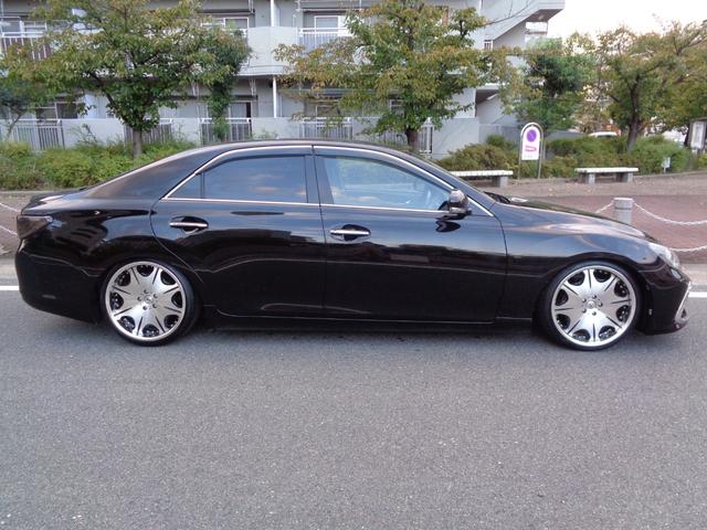 マークX 250G Sパッケージリラックスセレクション 社外19インチアルミ/RS-R車高調/3眼ヘッドライト/LEDフォグ/社外テールランプ/Pスタートボタン/スマートキー/ステアスイッチ/PWシート/SDナビ/ワンセグ/Bluetooth/バックカメラ(13枚目)