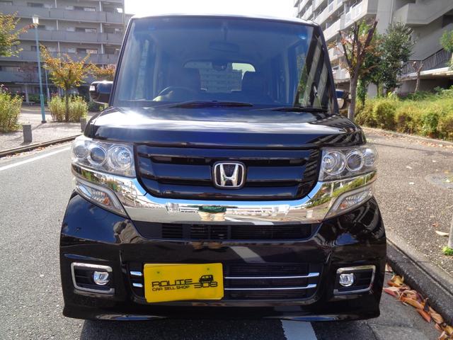 N-BOXカスタム G SSブラックスタイルパッケージ 社外HDDナビ/Bluetooth/フルセグ/バックカメラ/CD録音/DVD再生/社外シートカバー/プッシュスタートボタン/スマートキー/HID/ブラック14インチアルミホイル/両側電動スライドドア(10枚目)