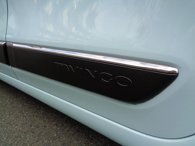 トゥインゴ インテンス　ターボ車／アイドリングストップ／キーレス／１５インチアルミホイル／Ｂｌｕｅｔｏｏｔｈオーディオ／ＥＴＣ／コーナーセンサー（21枚目）