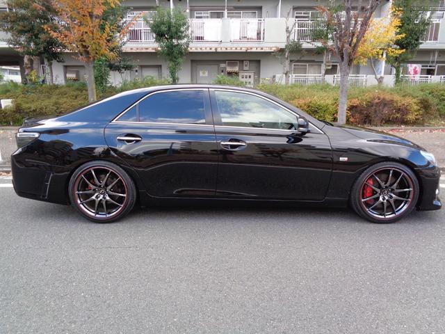 マークＸ ２５０Ｇ　Ｓパッケージ　Ｇ’ｓ　社外８インチＨＤＤナビ／フルセグ／Ｂｌｕｅｔｏｏｔｈ／バックカメラ／ＣＤ録音／ＤＶＤ再生／車高調／１９インチアルミホイル／スマートキー／プッシュスタート（12枚目）