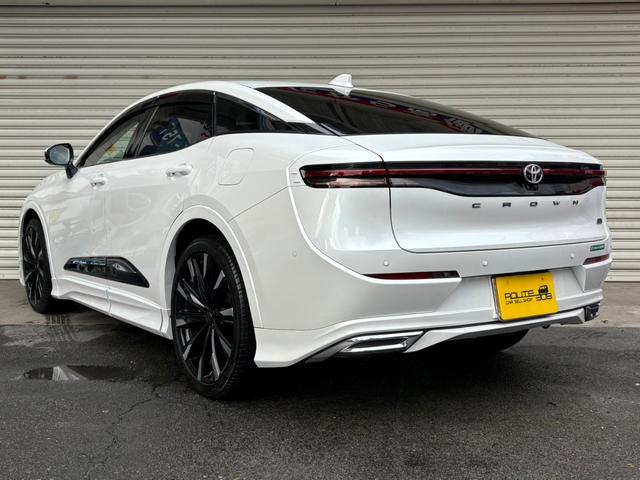 クラウンクロスオーバー ＲＳアドバンスド　ＲＳアドバンスド（５名）１オーナ　モデリスタエアロパーツ　サンルーフ　ドライバーサポートＰＫＧ２　レザーエアーシート　２１インチアルミ（4枚目）