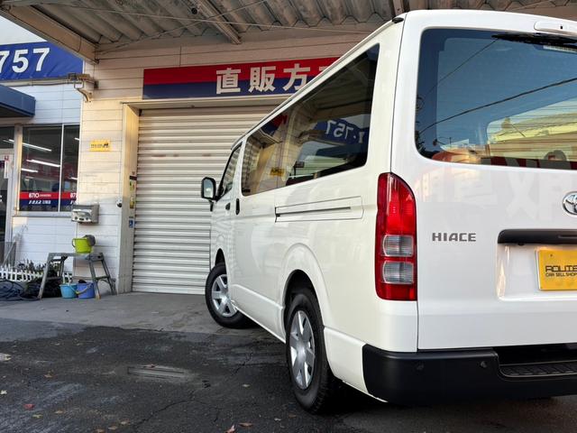 ハイエースバン ロングDX 登録済未使用車 パノラミックビューモニター デジタルインナーミラー LEDヘッドライト リアクーラー リアヒーター AC100V イージークローザー キーレス(11枚目)