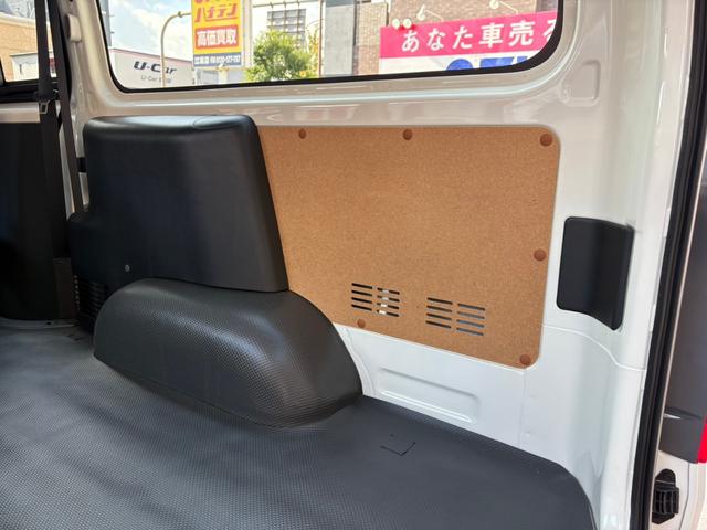 ハイエースバン ロングDX 登録済未使用車 パノラミックビューモニター デジタルインナーミラー LEDヘッドライト リアクーラー リアヒーター AC100V イージークローザー キーレス(21枚目)