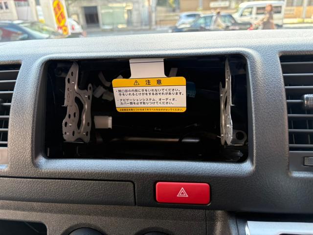 ハイエースバン ロングDX 登録済未使用車 パノラミックビューモニター デジタルインナーミラー LEDヘッドライト リアクーラー リアヒーター AC100V イージークローザー キーレス(26枚目)