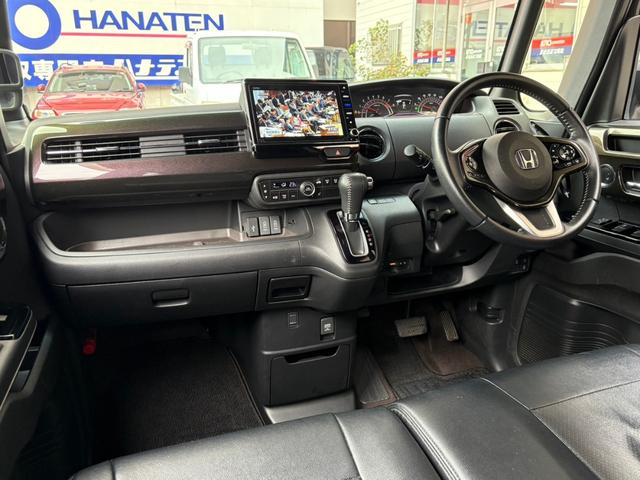 N-BOXカスタム G・Lターボホンダセンシング 禁煙 1オーナ 整備記録 10インチプレミアムインターナビ Bカメラ ナビ連動ドライブレコーダー DVDBT対応 ETC シートヒーター 両側パワースライド LEDヘッドライト スマートキー(16枚目)