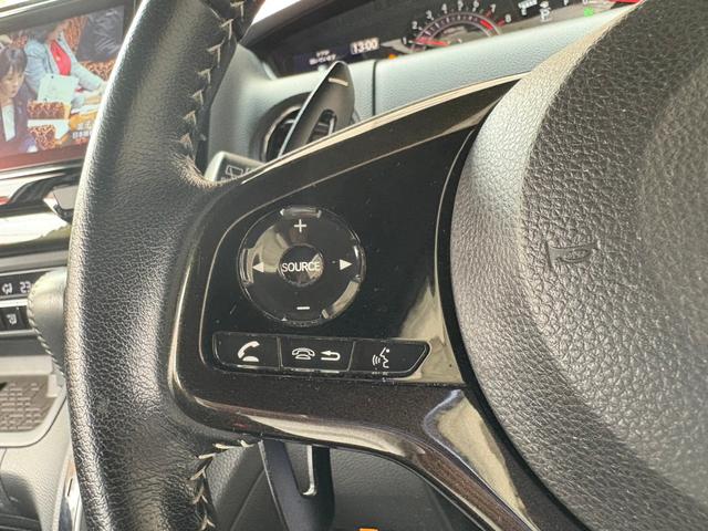 N-BOXカスタム G・Lターボホンダセンシング 禁煙 1オーナ 整備記録 10インチプレミアムインターナビ Bカメラ ナビ連動ドライブレコーダー DVDBT対応 ETC シートヒーター 両側パワースライド LEDヘッドライト スマートキー(38枚目)