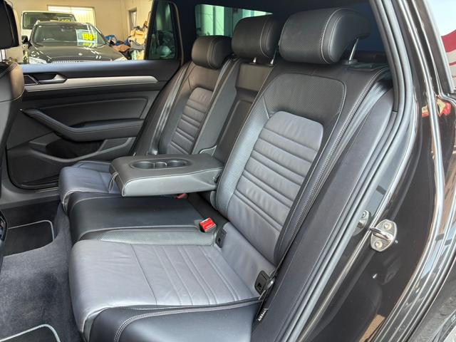 パサートヴァリアント ２．０ＴＳＩ　Ｒライン　２．０ＴＳＩ　Ｒライン（５名）禁煙　ナビＢカメラ　ドラレコ　レザー　パワーシート　Ｐバックドア　１９インチＡＷ　ＬＥＤヘッドライト　スマートキー　２０１８ｙモデル（21枚目）