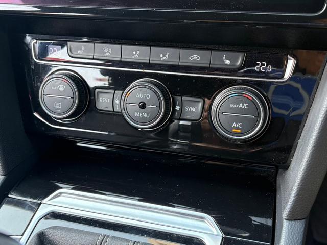 パサートヴァリアント ２．０ＴＳＩ　Ｒライン　２．０ＴＳＩ　Ｒライン（５名）禁煙　ナビＢカメラ　ドラレコ　レザー　パワーシート　Ｐバックドア　１９インチＡＷ　ＬＥＤヘッドライト　スマートキー　２０１８ｙモデル（28枚目）