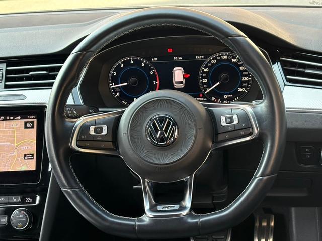 パサートヴァリアント ２．０ＴＳＩ　Ｒライン　２．０ＴＳＩ　Ｒライン（５名）禁煙　ナビＢカメラ　ドラレコ　レザー　パワーシート　Ｐバックドア　１９インチＡＷ　ＬＥＤヘッドライト　スマートキー　２０１８ｙモデル（34枚目）