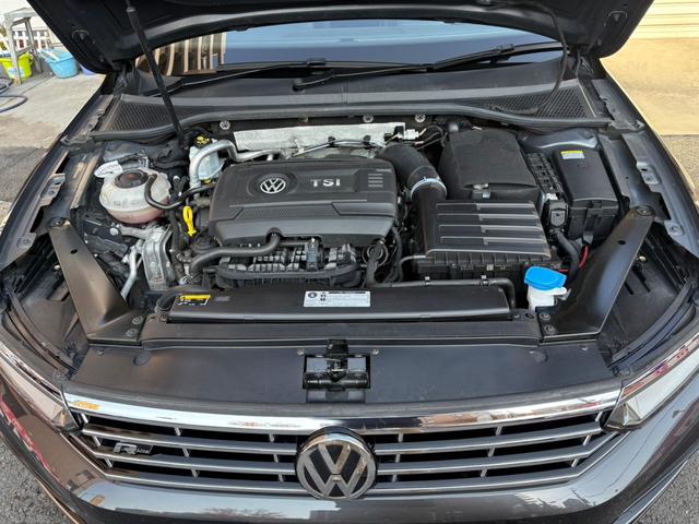 パサートヴァリアント ２．０ＴＳＩ　Ｒライン　２．０ＴＳＩ　Ｒライン（５名）禁煙　ナビＢカメラ　ドラレコ　レザー　パワーシート　Ｐバックドア　１９インチＡＷ　ＬＥＤヘッドライト　スマートキー　２０１８ｙモデル（43枚目）