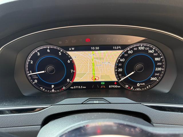 パサートヴァリアント ２．０ＴＳＩ　Ｒライン　２．０ＴＳＩ　Ｒライン（５名）禁煙　ナビＢカメラ　ドラレコ　レザー　パワーシート　Ｐバックドア　１９インチＡＷ　ＬＥＤヘッドライト　スマートキー　２０１８ｙモデル（44枚目）