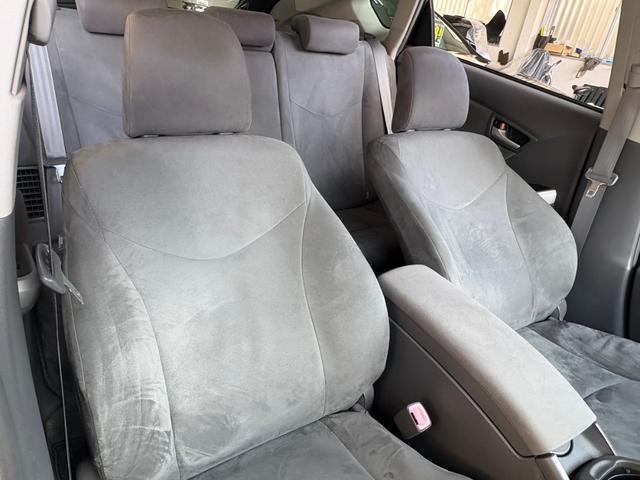 プリウス Ｇ　サンルーフ　ナビ　Ｂカメラ　ＥＴＣ　クルーズコントロール　スマートキー　Ｄ整備記録　禁煙車（16枚目）