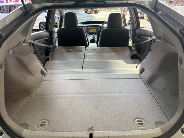 プリウス Ｇ　サンルーフ　ナビ　Ｂカメラ　ＥＴＣ　クルーズコントロール　スマートキー　Ｄ整備記録　禁煙車（22枚目）