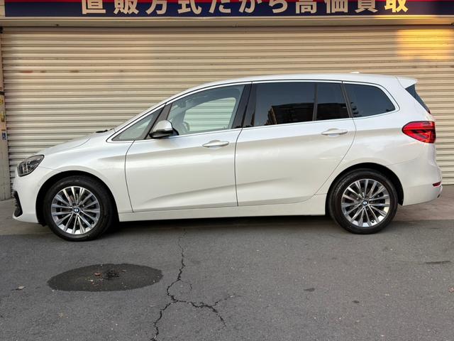 ２シリーズ ２１８ｄグランツアラー　ラグジュアリー　禁煙１オーナ　Ｄ整備記録　衝突軽減　レザーパワーシート　ナビ　Ｂカメラ　ＥＴＣ　ＬＥＤヘッド　Ｐバックドア　ドライブレコーダー（3枚目）