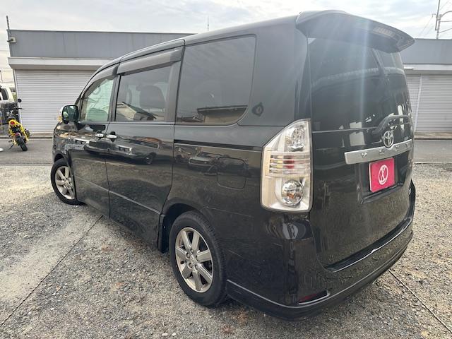 ヴォクシー ZS 煌 /TV/アルパインフリップダウン/ETC/ダウンサス/ドラレコ/Bカメラ/Bluetooth/両側電動スライドドア/メッキミラー/LEDルームランプ/シートカバー/純正アルミ/ウィンカーミラー(11枚目)