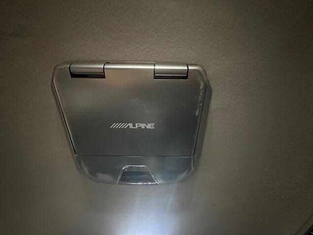 ヴォクシー ZS 煌 /TV/アルパインフリップダウン/ETC/ダウンサス/ドラレコ/Bカメラ/Bluetooth/両側電動スライドドア/メッキミラー/LEDルームランプ/シートカバー/純正アルミ/ウィンカーミラー(32枚目)