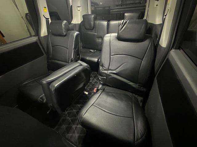 ヴォクシー ZS 煌 /TV/アルパインフリップダウン/ETC/ダウンサス/ドラレコ/Bカメラ/Bluetooth/両側電動スライドドア/メッキミラー/LEDルームランプ/シートカバー/純正アルミ/ウィンカーミラー(36枚目)