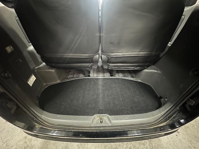 ヴォクシー ZS 煌 /TV/アルパインフリップダウン/ETC/ダウンサス/ドラレコ/Bカメラ/Bluetooth/両側電動スライドドア/メッキミラー/LEDルームランプ/シートカバー/純正アルミ/ウィンカーミラー(41枚目)