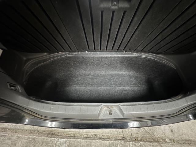 ヴォクシー ZS 煌 /TV/アルパインフリップダウン/ETC/ダウンサス/ドラレコ/Bカメラ/Bluetooth/両側電動スライドドア/メッキミラー/LEDルームランプ/シートカバー/純正アルミ/ウィンカーミラー(42枚目)